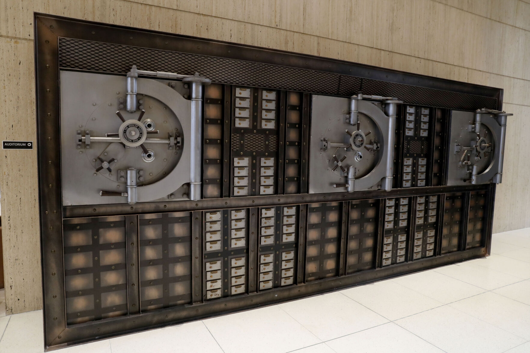 Seneca One Tower lobby